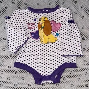 🛍CUTE  Little GIRLS LONG SLEEVED ONESIE SIZE 0-3 Months 🛍